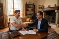 Firma contratto manutenzione programmata con tecnico Wall Group Italia